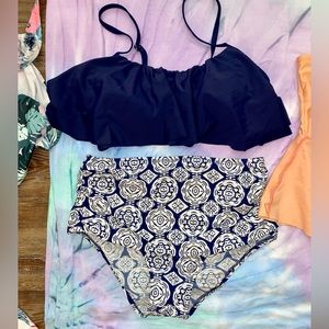 SHEIN SWIMSUIT TWO PIECE XL NAVY & IVORY BATHING SUIT RUCHED FLOUNCE